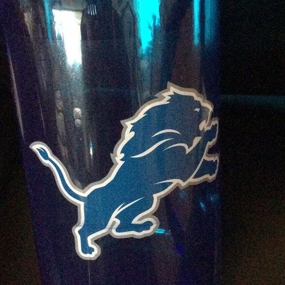 New Big  Lion’s Bank - Picture 6 of 7